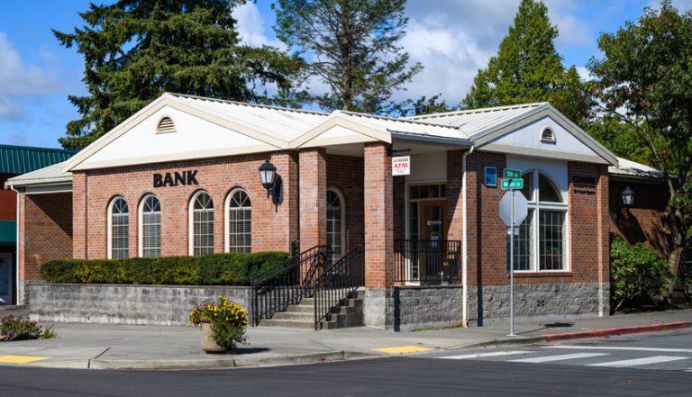 The rise of community banks in the US: Supporting local economies