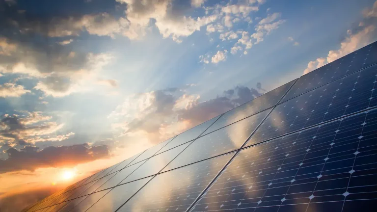 Maximizing tax incentives for sustainable energy investments in the United States