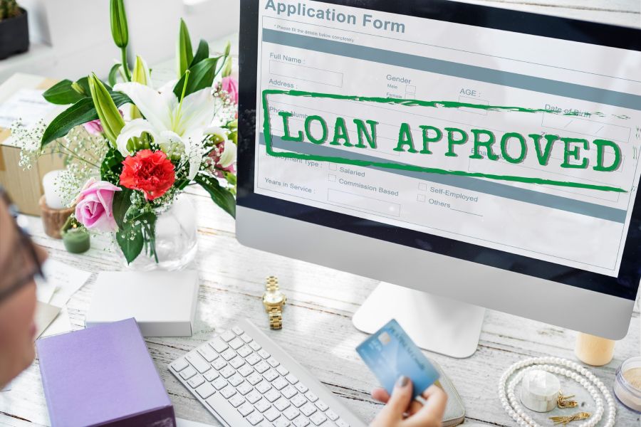 Digital loan application form displaying the message 'Loan Approved', representing fast approval of an online personal loan.