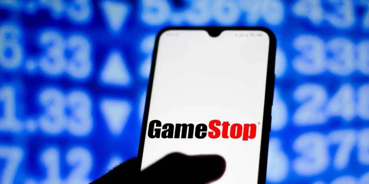 GameStop cai 10,14% após investidor vender toda posição